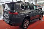 Toyota Land Cruiser 300 Premium