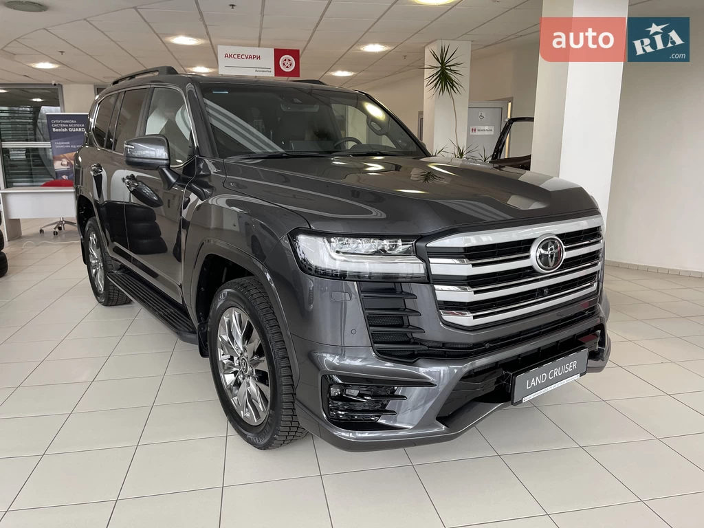 Toyota Land Cruiser 300 Premium