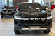 Toyota Land Cruiser 300 GR Sport