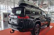 Toyota Land Cruiser 300 GR Sport