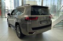 Toyota Land Cruiser 300 Premium