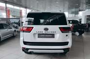 Toyota Land Cruiser 300 GR Sport