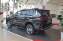 Toyota Land Cruiser 300 Premium