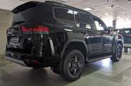 Toyota Land Cruiser 300 GR Sport