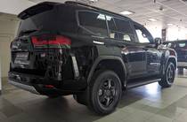 Toyota Land Cruiser 300 GR Sport