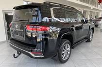 Toyota Land Cruiser 300 Premium