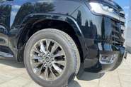 Toyota Land Cruiser 300 Premium