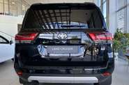 Toyota Land Cruiser 300 GR Sport