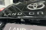 Toyota Land Cruiser 300 GR Sport