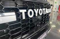 Toyota Land Cruiser 300 GR Sport