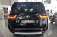 Toyota Land Cruiser 300 GR Sport