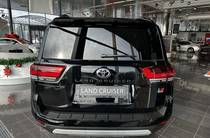 Toyota Land Cruiser 300 GR Sport