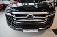 Toyota Land Cruiser 300 Premium