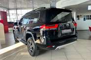 Toyota Land Cruiser 300 GR Sport