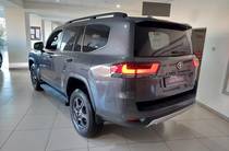 Toyota Land Cruiser 300 GR Sport