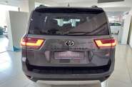 Toyota Land Cruiser 300 GR Sport