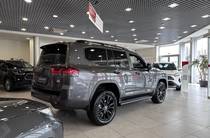 Toyota Land Cruiser 300 GR Sport