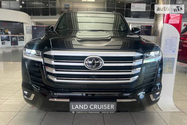 Toyota Land Cruiser 300 Premium