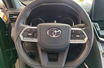 Toyota Land Cruiser 300 Premium