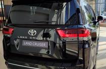 Toyota Land Cruiser 300 Premium