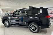 Toyota Land Cruiser 300 Premium