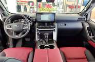Toyota Land Cruiser 300 GR Sport