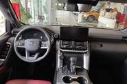 Toyota Land Cruiser 300 Premium