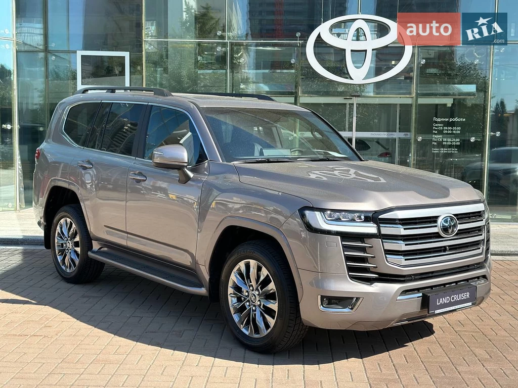Toyota Land Cruiser 300 Premium