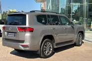 Toyota Land Cruiser 300 Premium