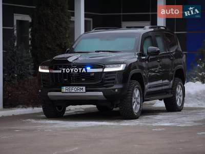 Toyota Land Cruiser 300 2025 GR Sport