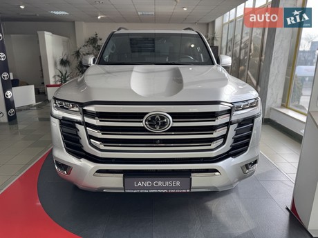 Toyota Land Cruiser 300 2023