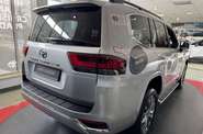 Toyota Land Cruiser 300 Premium