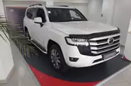 Toyota Land Cruiser 300 Prestige