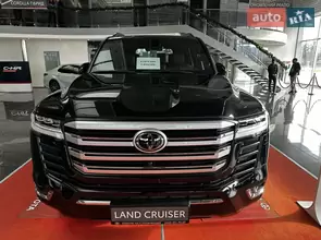 Toyota Land Cruiser 300