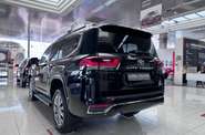 Toyota Land Cruiser 300 Premium