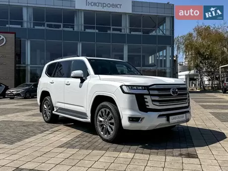 Toyota Land Cruiser 300 2025