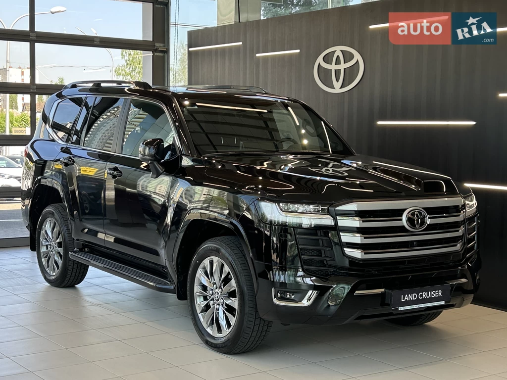 Toyota Land Cruiser 300 Premium