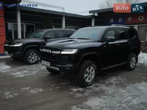 Toyota Land Cruiser 300