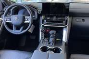Toyota Land Cruiser 300 Premium