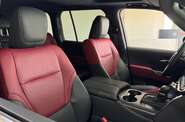 Toyota Land Cruiser 300 Premium