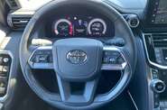 Toyota Land Cruiser 300 Premium