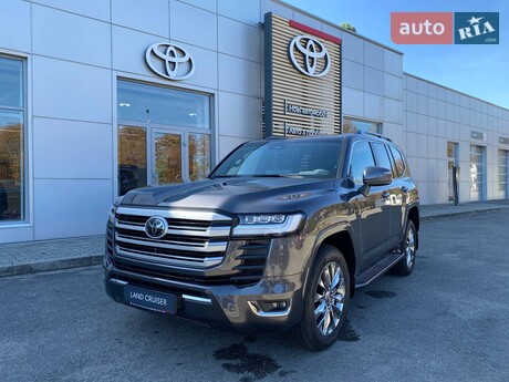 Toyota Land Cruiser 300 2025
