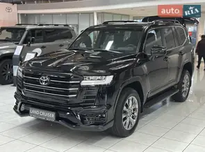 Toyota Land Cruiser 300