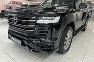 Toyota Land Cruiser 300 Premium