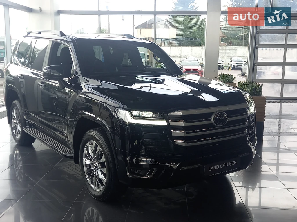 Toyota Land Cruiser 300 Toyota Land Cruiser 300 Premium