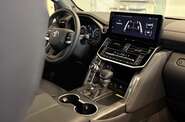 Toyota Land Cruiser 300 Premium