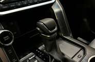 Toyota Land Cruiser 300 Premium