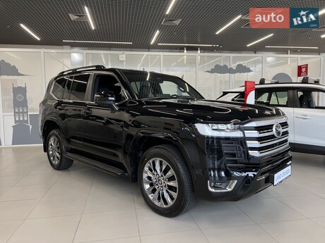 Toyota Land Cruiser 300 2025