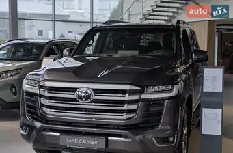 Toyota Land Cruiser 300