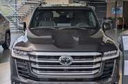 Toyota Land Cruiser 300 Premium